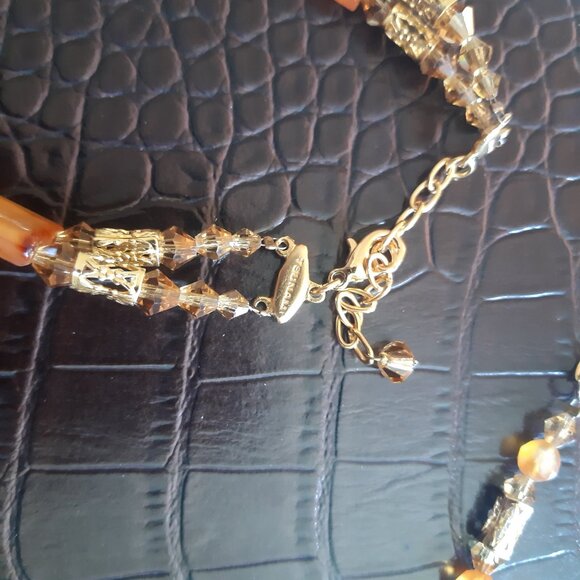 Tsumani Parure: Fire Opal Carnelian, Austrian Crystal and 18K Gold Plated Beads - Picture 5 of 13